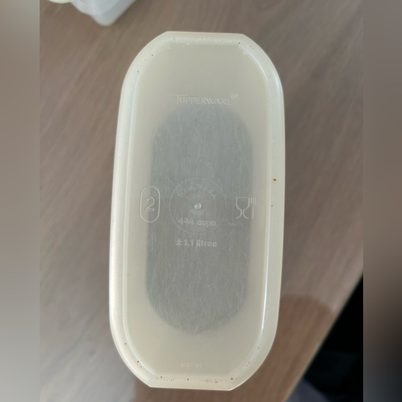 Tupperware set - Picture 3 of 11